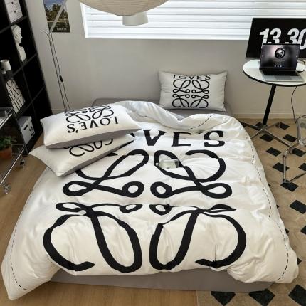 91家纺网 家纺一手货源 找家纺 （总）摩卡 2024春夏新品进口水洗真丝现代简约系列四件套