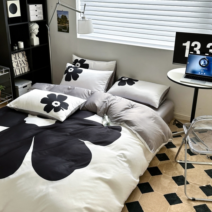 91家纺网 家纺一手货源 找家纺 摩卡 2024春夏新品进口水洗真丝现代简约系列四件套 瑞丽