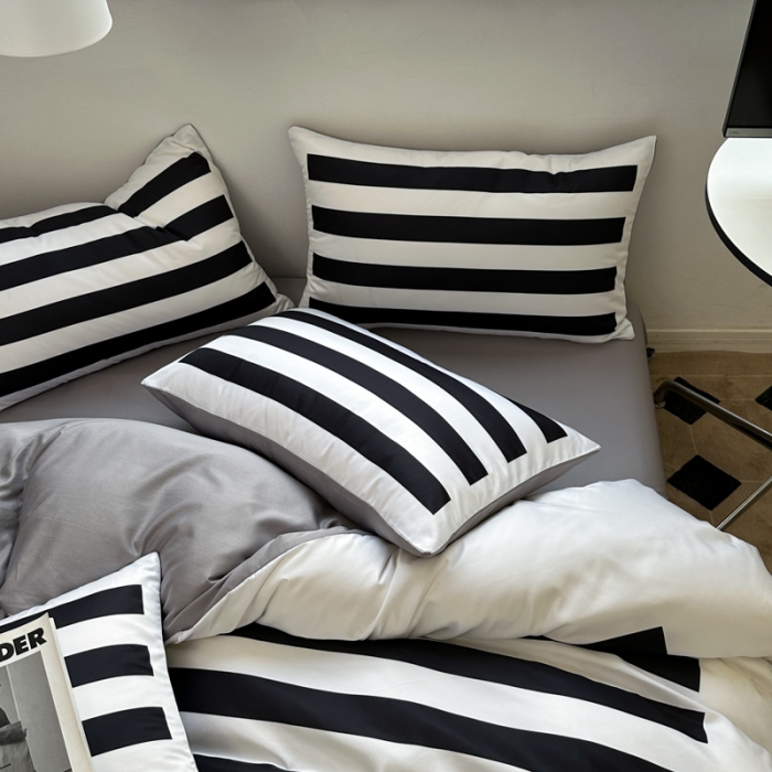 91家纺网 家纺一手货源 找家纺 摩卡 2024春夏新品进口水洗真丝现代简约系列四件套 周末-白