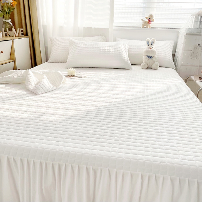 91家纺网 家纺一手货源 找家纺 忘忧草 2023新款全棉色织水洗棉床裙纯棉夹棉加厚纯色无印 格韵-白色