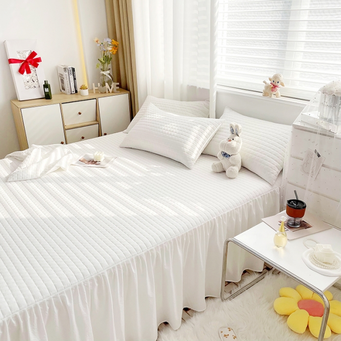 91家纺网 家纺一手货源 找家纺 忘忧草 2023新款全棉色织水洗棉床裙纯棉夹棉加厚纯色无印 格韵-白色