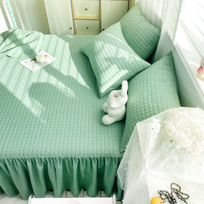 91家纺网 家纺一手货源 找家纺 忘忧草 2023新款全棉色织水洗棉床裙纯棉夹棉加厚纯色无印 格韵-豆绿