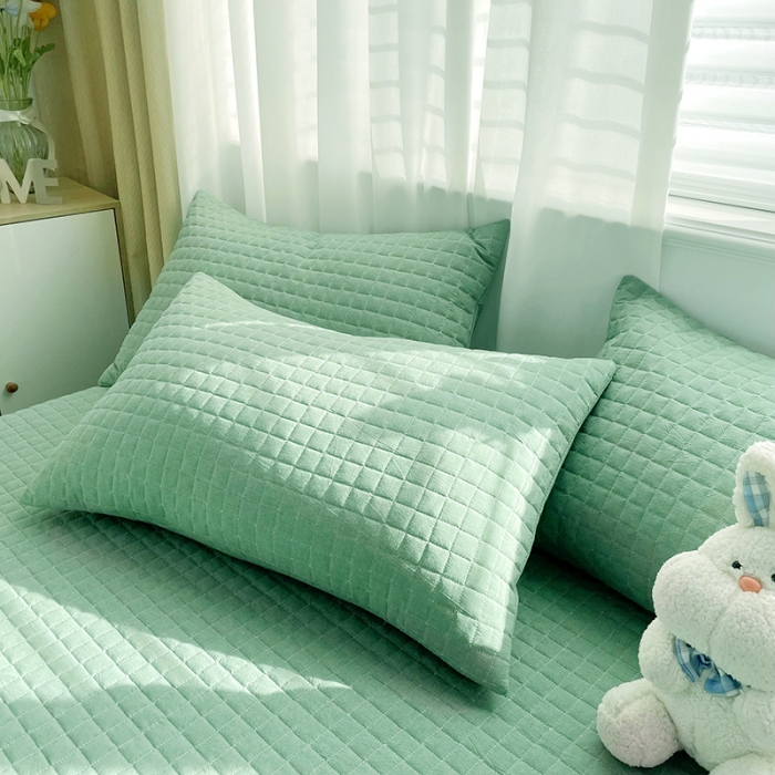 91家纺网 家纺一手货源 找家纺 忘忧草 2023新款全棉色织水洗棉床裙纯棉夹棉加厚纯色无印 格韵-豆绿