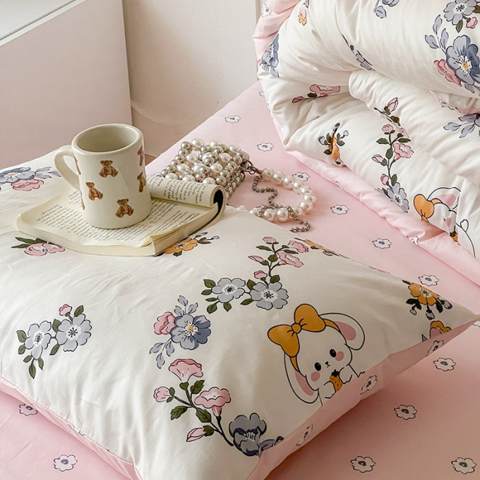 91家纺网 家纺一手货源 找家纺 希文 2023新款13372全棉印花四件套-恋语系列 萌迪小兔