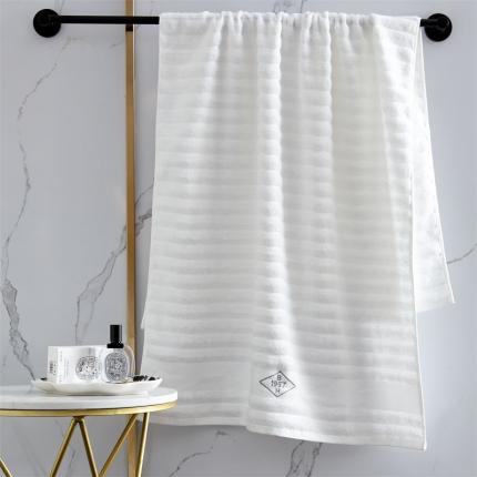 91家纺网 家纺一手货源 找家纺 总酒店宾馆民宿布草套件酒店风条格纹理毛巾浴巾