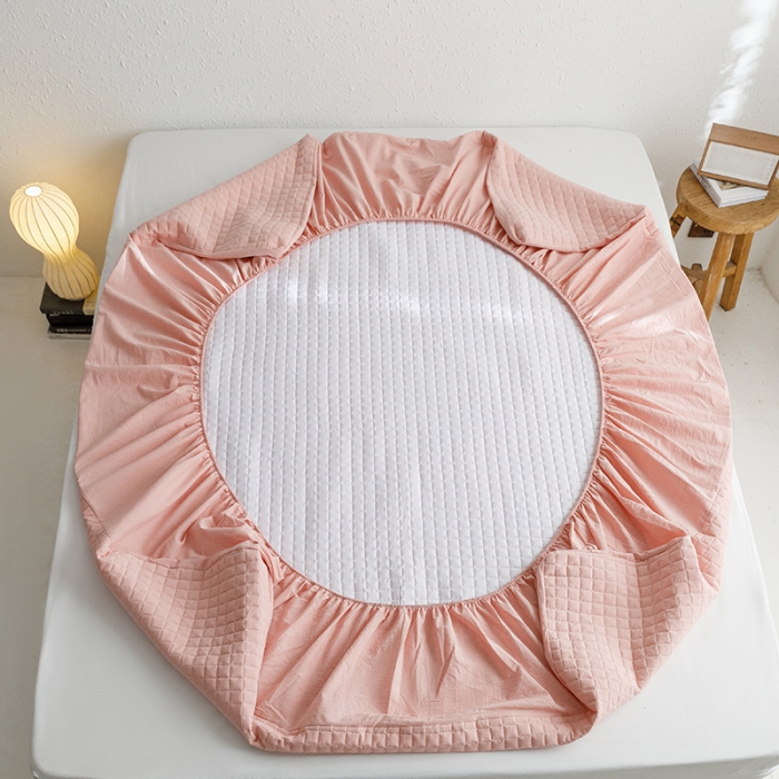 91家纺网 家纺一手货源 找家纺 忘忧草 2023新款全棉色织水洗棉夹棉床笠纯棉无印风格纯色 格韵-粉玉