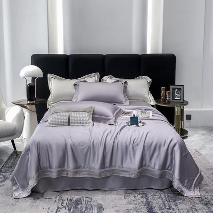 91家纺网 家纺一手货源 找家纺 娇逸 2025新款60支天丝素色绣边镂空款夏被-奈斯 暮山紫