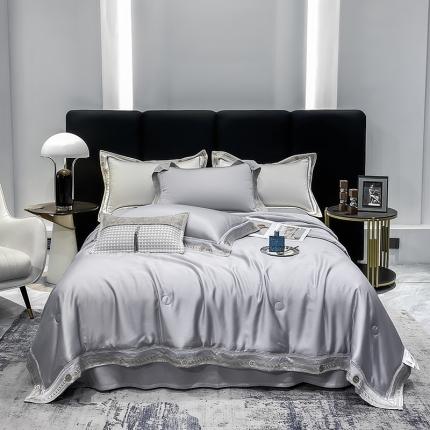 91家纺网 家纺一手货源 找家纺 娇逸 2025新款60支天丝素色绣边镂空款夏被-奈斯 淡雅灰