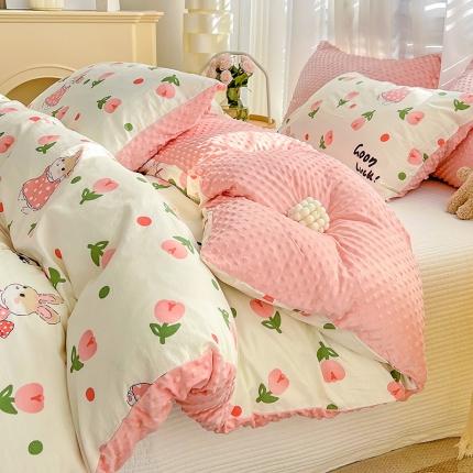 91家纺网 家纺一手货源 找家纺 （总）梦家居 2023新款全棉加安抚豆豆绒被套两件套三件套