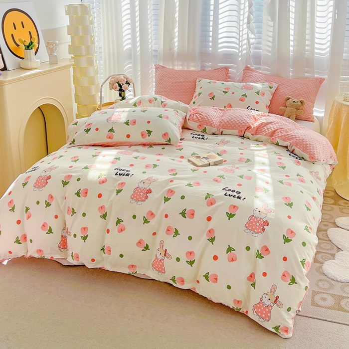 91家纺网 家纺一手货源 找家纺 梦家居 2023新款全棉加安抚豆豆绒被套两件套三件套 郁金花兔