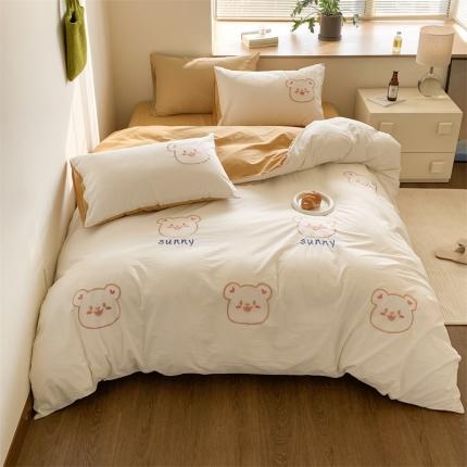 91家纺网 家纺一手货源 找家纺 （总）顾里 2023新款全棉水洗棉绣花四件套-萌萌兔萌萌熊系列