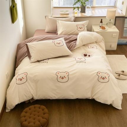 91家纺网 家纺一手货源 找家纺 顾里 2023新款全棉水洗棉绣花四件套-萌萌兔萌萌熊系列 萌萌熊咖