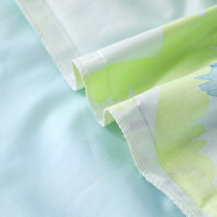 91家纺网 家纺一手货源 找家纺 鱼宝 2022新款全棉幼儿园婴童套件多件套恐龙一家新