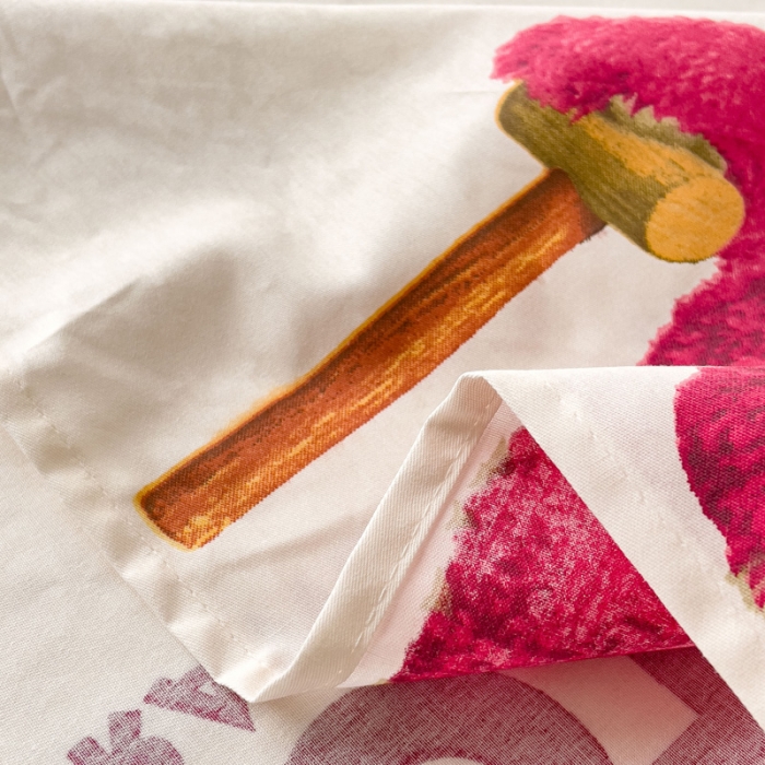 91家纺网 家纺一手货源 找家纺 金丝鸟 2023新款全棉纯棉印花系列单品床单 拐杖熊