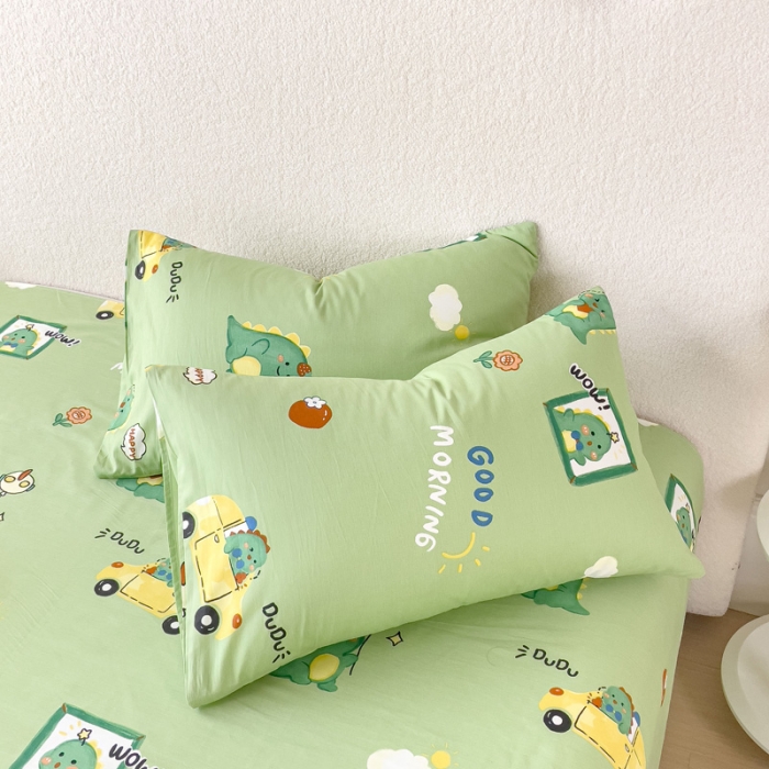 91家纺网 家纺一手货源 找家纺 金丝鸟 2023新款全棉纯棉印花系列单品床单 汽车小恐龙