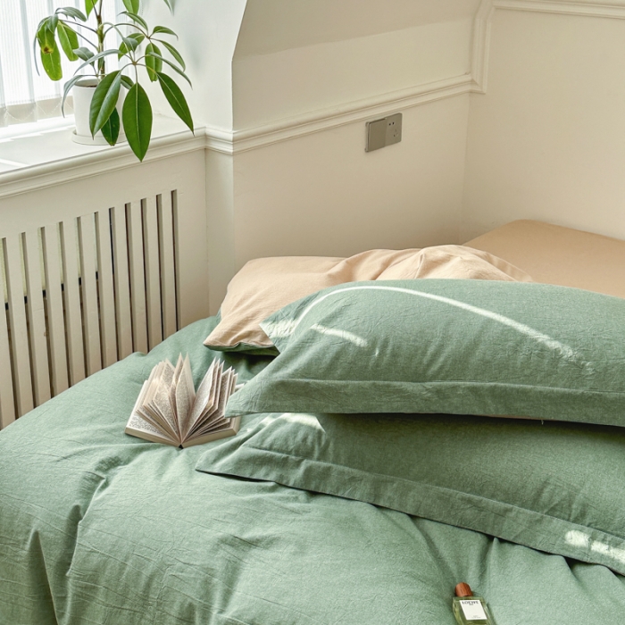 91家纺网 家纺一手货源 找家纺 嘉汀兰 2023新款全棉色织水洗棉纯色撞色款四件套 蓝莓冰沙