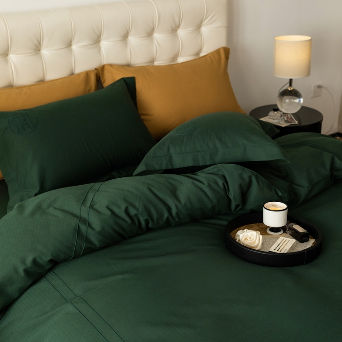 91家纺网 家纺一手货源 找家纺 艾莱 2023新款A类长绒棉水洗80提花埋线工艺款四件套 艾华仕-墨绿