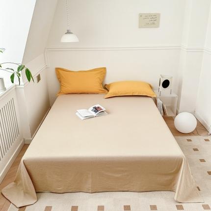 91家纺网 家纺一手货源 找家纺 嘉汀兰 2023新款全棉色织水洗棉纯色撞色款单床单 驼米