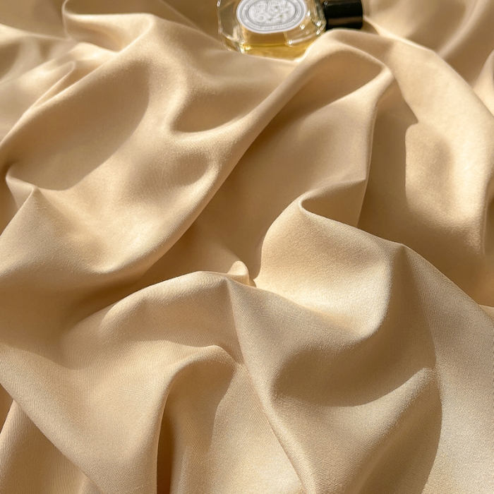 91家纺网 家纺一手货源 找家纺 曼谷 新款纯色简约刺绣四件套柔软磨毛床上用品水洗棉套件 梦-奶咖