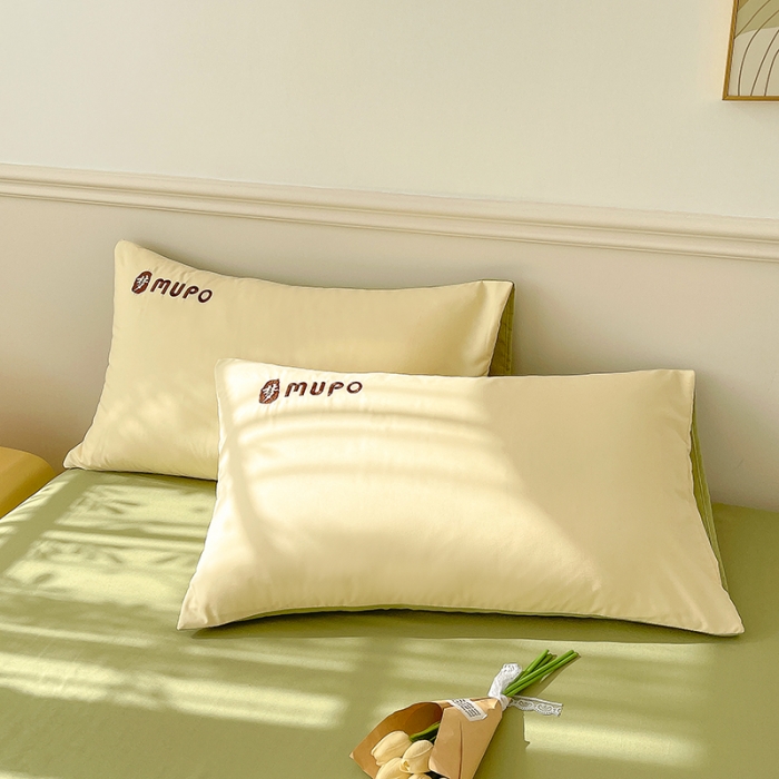 91家纺网 家纺一手货源 找家纺 曼谷 新款纯色简约刺绣四件套柔软磨毛床上用品水洗棉套件 梦-芝士绿