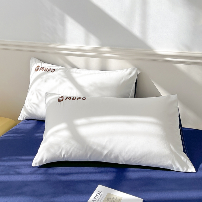 91家纺网 家纺一手货源 找家纺 曼谷 新款纯色简约刺绣四件套柔软磨毛床上用品水洗棉套件 梦-白藏青