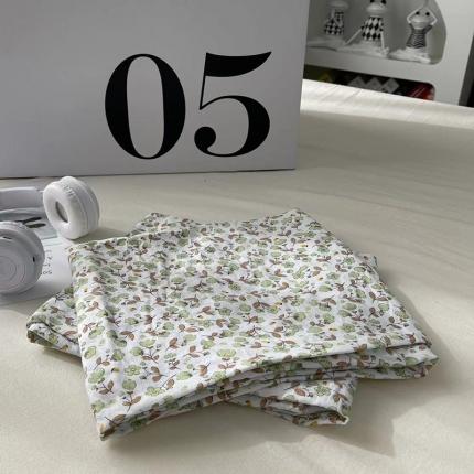 91家纺网 家纺一手货源 找家纺 曼谷 新款百搭双拼水洗棉枕套单只装一对装枕套 碎花-绿