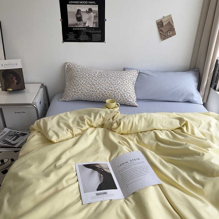 91家纺网 家纺一手货源 找家纺 曼谷 新款亲肤棉纯色双拼北欧风碎花简约四件套 芝士浅蓝（小杏花）