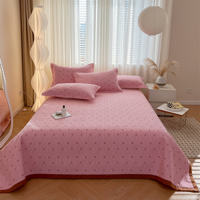 91家纺网 家纺一手货源 找家纺 （总）莎果 2024新款水洗棉纯棉大直边绗缝刺绣床盖