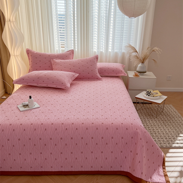 91家纺网 家纺一手货源 找家纺 （总）莎果 2024新款水洗棉纯棉大直边绗缝刺绣床盖