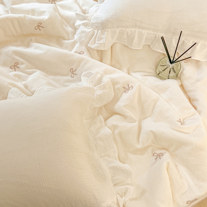 91家纺网 家纺一手货源 找家纺 木楌 2024新款双层皱皱纱刺绣款夏被 蝴蝶结