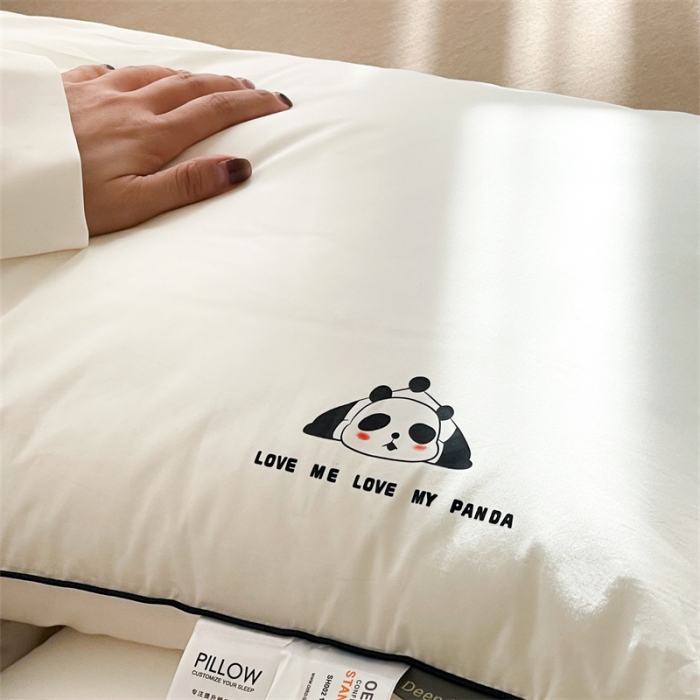 91家纺网 家纺一手货源 找家纺 伟邦 2023新款呼呼熊酒店枕48*74