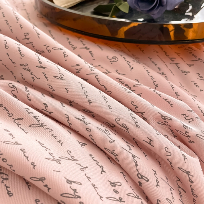 91家纺网 家纺一手货源 找家纺 匠心 2023新款莫代尔法式镂空夏被三件套 简画-粉