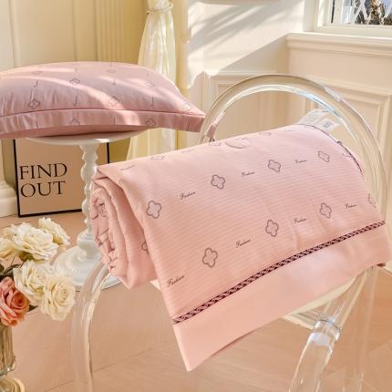 91家纺网 家纺一手货源 找家纺 匠心 2023新款莫代尔法式镂空夏被三件套 星空-粉