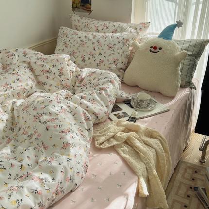 91家纺网 家纺一手货源 找家纺 希文家纺 2023新款全棉13372印花四件套 粉诺