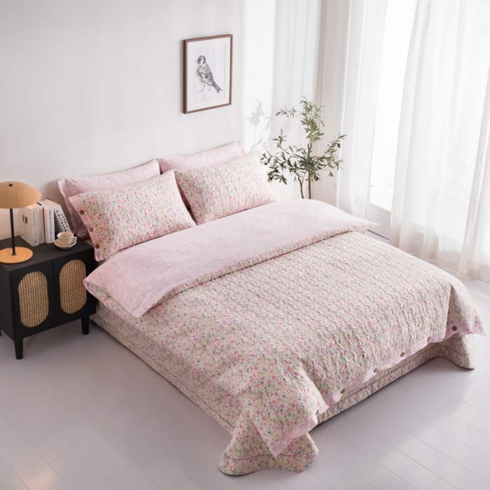 91家纺网 家纺一手货源 找家纺 优乐家纺 2023新款全棉印花绗绣四件套 初晴