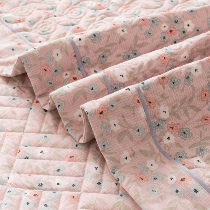 91家纺网 家纺一手货源 找家纺 优乐家纺 2023新款全棉印花绗绣四件套 花语