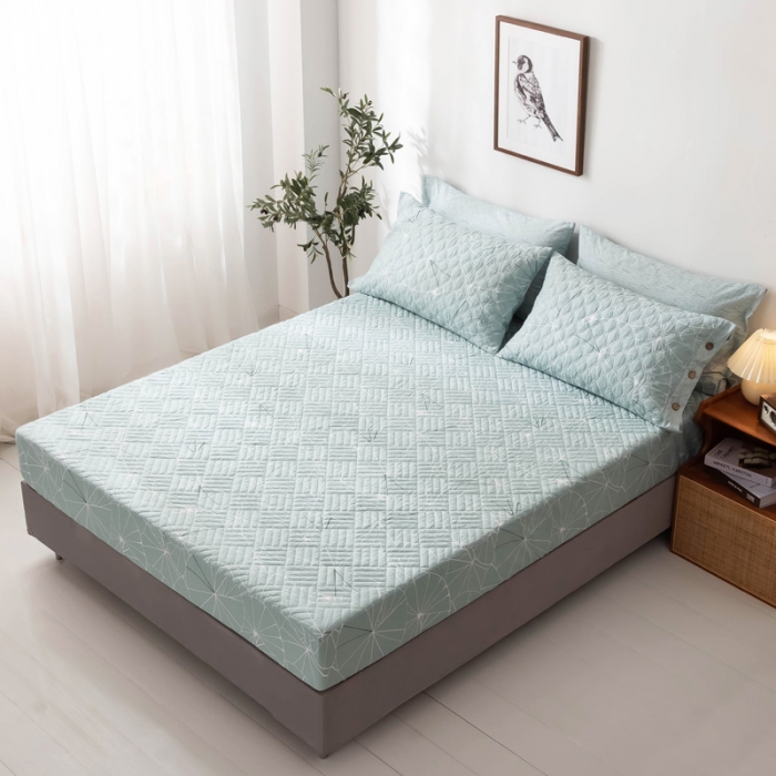 91家纺网 家纺一手货源 找家纺 优乐家纺 2023新款全棉印花绗绣单床笠 淑女格