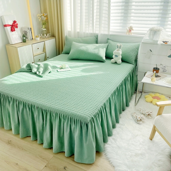 91家纺网 家纺一手货源 找家纺 忘忧草 2023新款全棉色织水洗棉床裙纯棉夹棉加厚纯色无印 格韵-豆绿