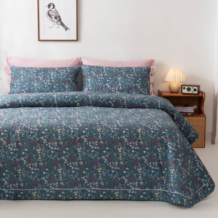 91家纺网 家纺一手货源 找家纺 优乐家纺 2023新款全棉印花绗绣单床盖 向阳花开