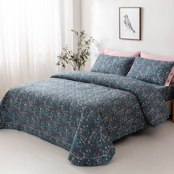 91家纺网 家纺一手货源 找家纺 优乐家纺 2023新款全棉印花绗绣单床盖 向阳花开