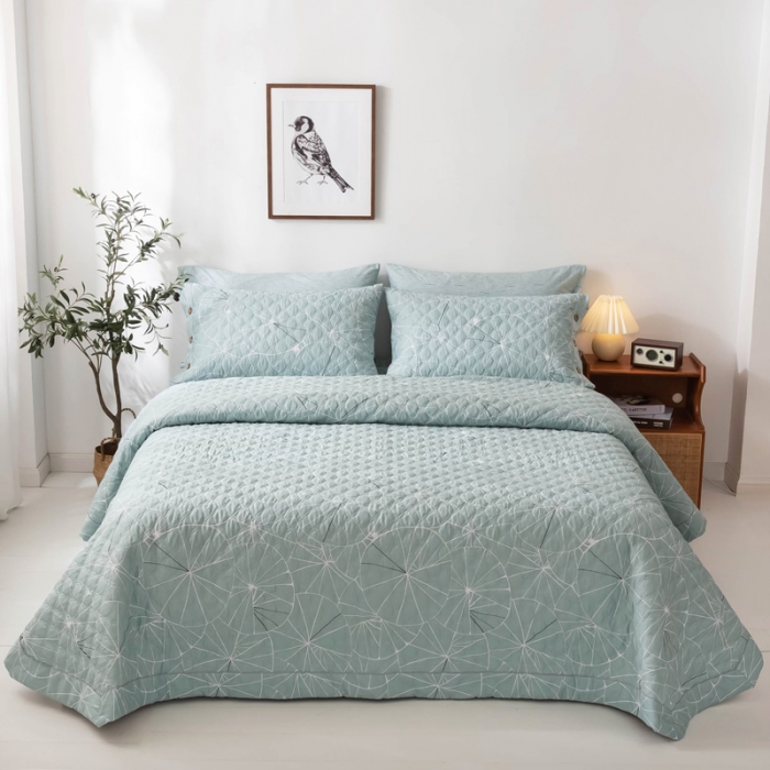 91家纺网 家纺一手货源 找家纺 优乐家纺 2023新款全棉印花绗绣单床盖 淑女格