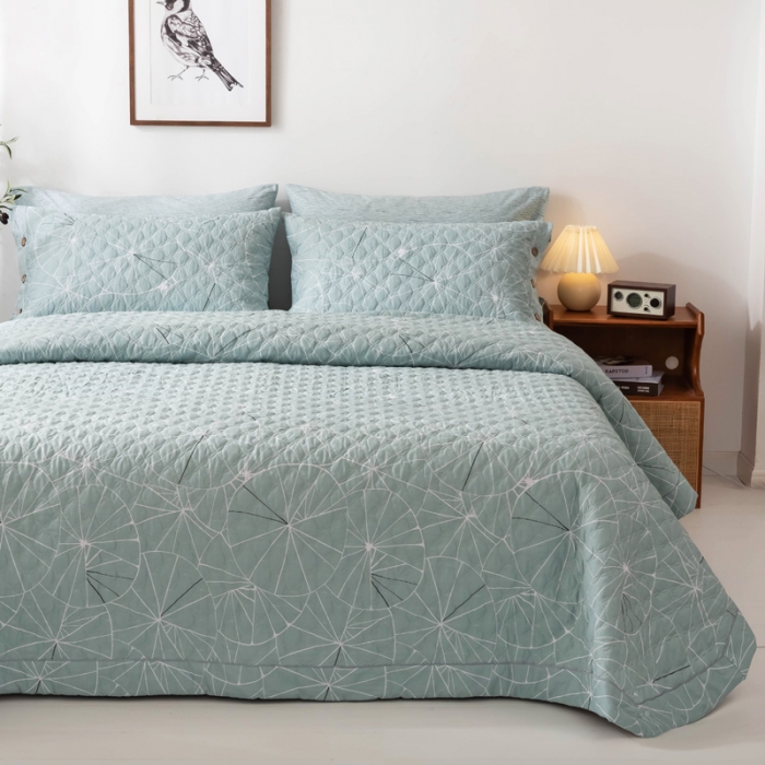 91家纺网 家纺一手货源 找家纺 优乐家纺 2023新款全棉印花绗绣单床盖 淑女格