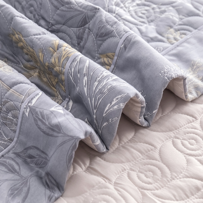 91家纺网 家纺一手货源 找家纺 优乐家纺 2023新款全棉印花绗绣单床盖 飞羽