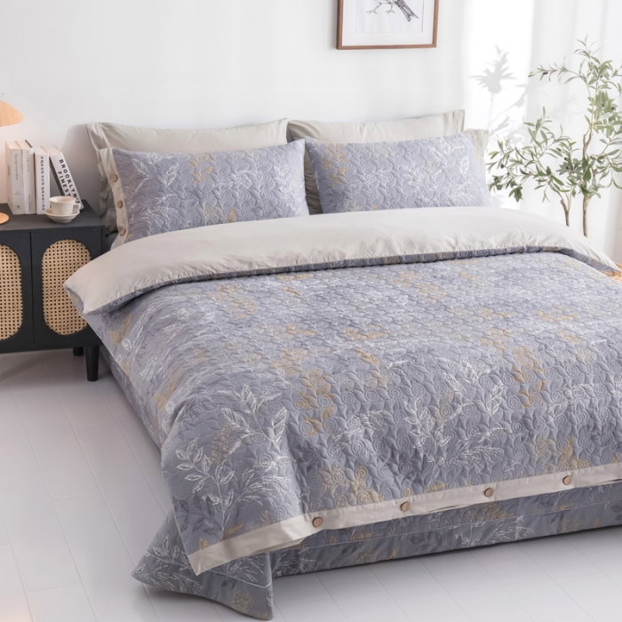 91家纺网 家纺一手货源 找家纺 优乐家纺 2023新款全棉印花绗绣单被套 飞羽