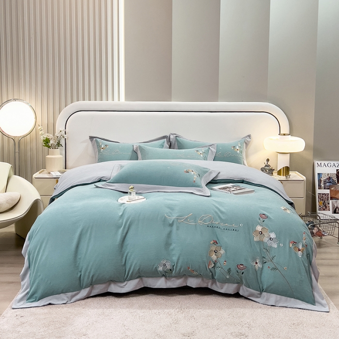 91家纺网 家纺一手货源 找家纺 2024新款秋冬保暖云锦棉刺绣宽边盛夏光年系列四件套 盛夏光年-田园绿