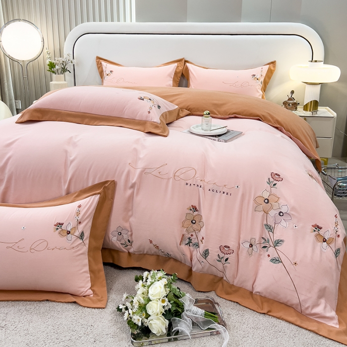 91家纺网 家纺一手货源 找家纺 2024新款秋冬保暖云锦棉刺绣宽边盛夏光年系列四件套 盛夏光年-玉色