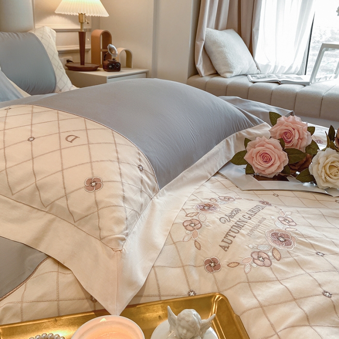 91家纺网 家纺一手货源 找家纺 绒世界绒世界 2025纯棉四季款春夏新品60s全棉刺绣绣花四件套 菲曼-淡雅灰