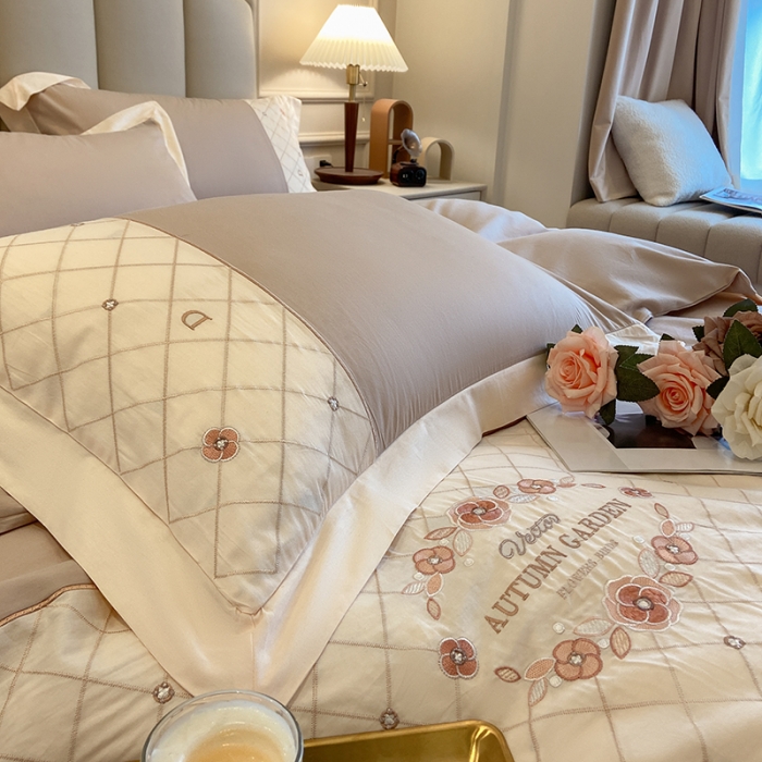 91家纺网 家纺一手货源 找家纺 绒世界绒世界 2025纯棉四季款春夏新品60s全棉刺绣绣花四件套 菲曼-奶咖色