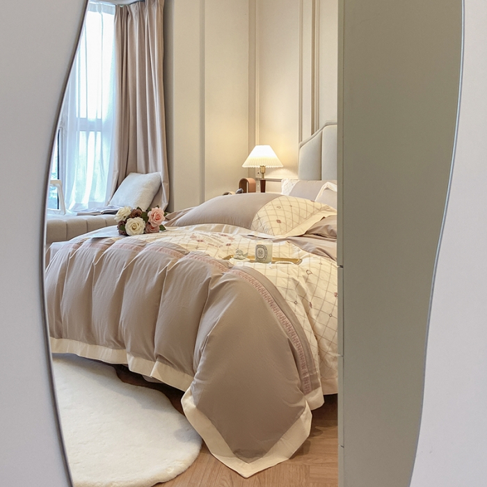 91家纺网 家纺一手货源 找家纺 绒世界绒世界 2025纯棉四季款春夏新品60s全棉刺绣绣花四件套 菲曼-奶咖色