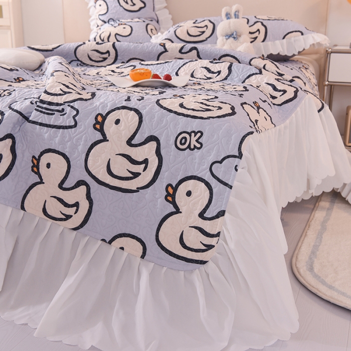 91家纺网 家纺一手货源 找家纺 绒世界 2024新款水洗棉韩版夹棉床盖系列 歌唱鸭